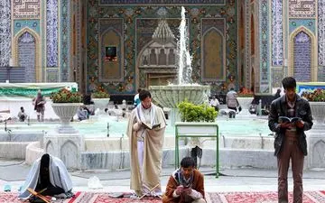  معتکفان حرم مطهر رضوی مشخص شدند 