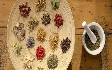 مبارزه با سرطان را به این گیاهان شگفت انگیز بسپارید