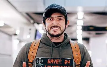 قهرمان ایرانی لورکوزن به زودی پدر می‌شود