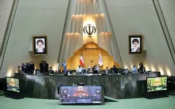 بانک اطلاعات برای شناسایی افراد دو تابعیتی تشکیل شود