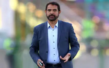  شوخی فیروز کریمی درباره اشتباهات داوری: داور باید کتک بخورد!