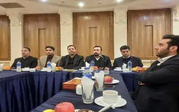  امضا تفاهم‌نامه "مراودات گردشگری و استفاده از ظرفیت‌های متقابل سه شهر کرمانشاه، همدان و کردستان" 
