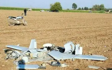 انهدام پهپاد متجاوز به آسمان کشور در پارس آباد مغان