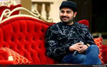 خواندن آهنگ برره توسط بهنام صفوی جلوی مهران مدیری