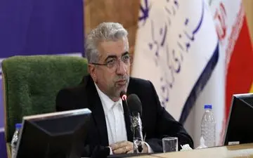 توضیحات وزیر نیرو در کمیسیون انرژی درباره خاموشی‌های برق
