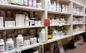 کشف داروی قاچاق در یکی از داروخانه‌های دامپزشکی استان کرمانشاه