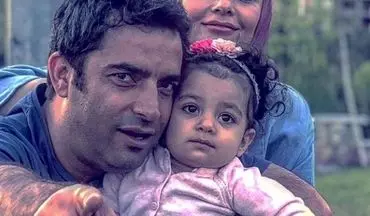 عکس یادگاری منوچهر هادی به همراه همسر و فرزندش/ عکس