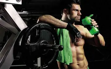 نوشیدنی های پروتئین دار و تاثیر آن بر بدن