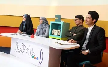 برنامه "پرانتز باز"،هر هفته جمعه ها ساعت ۱۶ روی آنتن شبکه امید می رود