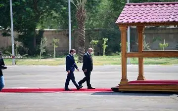 مکرون با روسای سه گانه عراق دیدار و گفت وگو کرد
