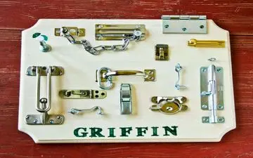 رکود مسکن دامن فروشندگان قفل و لولا را هم گرفته است