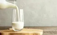 
مواد غذایی که نباید هرگز با شیر میل کنید