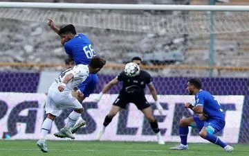 استقلال و پیکان با تساوی به رختکن رفتند 