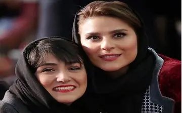 ژست جالب باران کوثری و سحر دولتشاهی در حاشیه جشنواره فیلم فجر