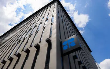 مذاکرات اوپک پلاس در آستانه شکست قرار گرفت/ روسیه تمایلی به کاهش بیشتر تولید نفت ندارد
