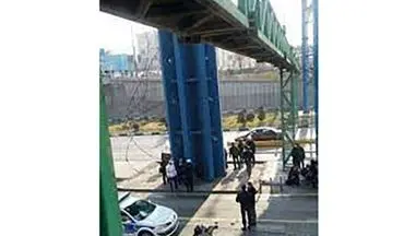 خودکشی دختر 18 ساله از بالای پل هوایی