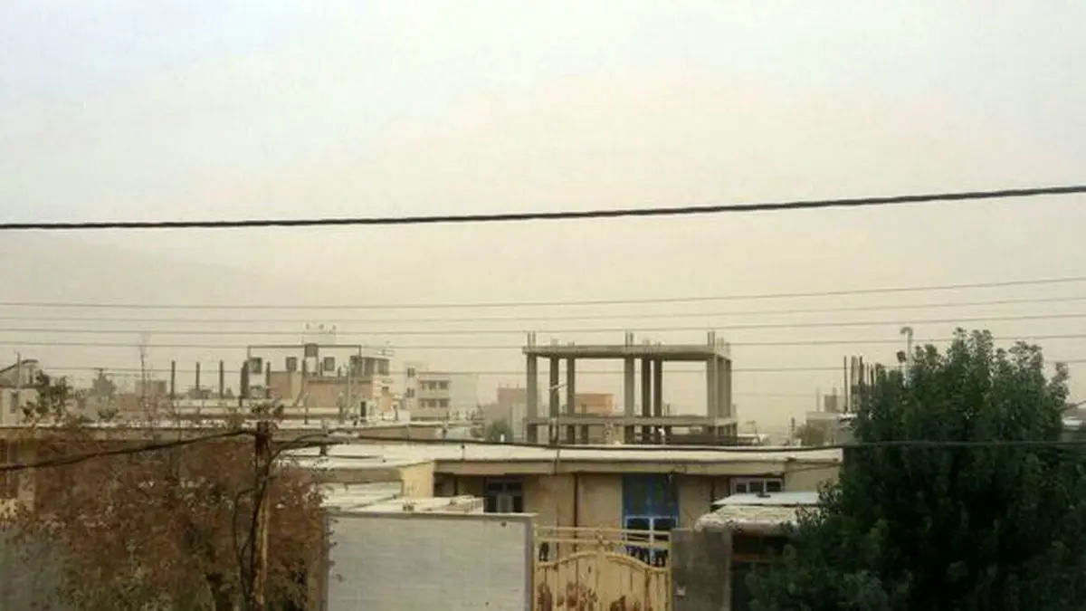 وقوع گرد و غبار شدید در مهران