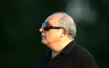 فریبا: سعادتمند دل شیر داشته است که در این شرایط به استقلال آمده است