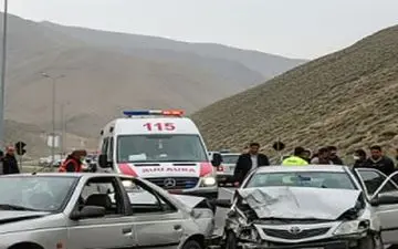 برخورد مرگبار دو خودرو در گردنه ماموخ؛ یک کشته و ۷ مجروح