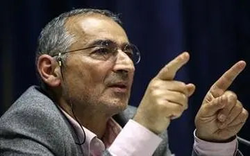 زیباکلام روحانی را مردود کرد