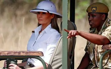 پوشش توهین آمیز ملانیا ترامپ در سفر به آفریقا