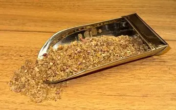 ترنجبین؛ شهد کویری با خواص ملین طبیعی و درمان زردی نوزادان