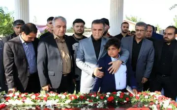 گزارش تصویری|چهارمین سالگرد هادی نوروزی برگزار شد