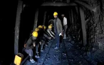 فیلم/ توضیحات مدیرکل مدیریت بحران استانداری در خصوص ریزش معدن سنگ در گیلانغرب
