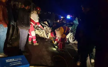 وقوع تصادف زنجیره‌ای با یک کشته و ۳ مجروح در محور ازنا به اراک