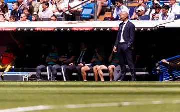 زیدان:هر چه می خواهید تفسیر کنید/این پیغام خاصی برای گرت بیل نبود!