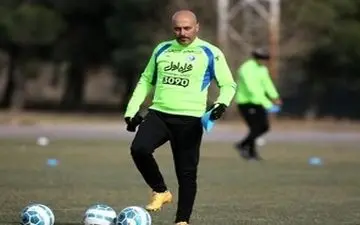  استقلال با یک مهاجم کامل می‌شود