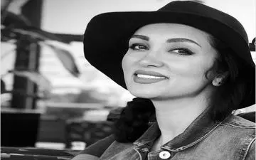 پوشش و حجاب متفاوت روناک یونسی؛ خارج از کشور (عکس)