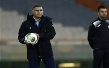 سومین شکست متوالی جلالی و پیکان 