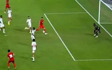 فرصت سوزی طارمی در محوطه جریمه امارات + ویدئو