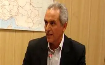 برداشت 572 هکتار گندم به وسیله 1407 دستگاه کمباین در کردستان