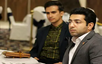 به خاطر حدف اخبار انتقادی‌مان از خبرگزاری برنا کناره‌گیری کردم