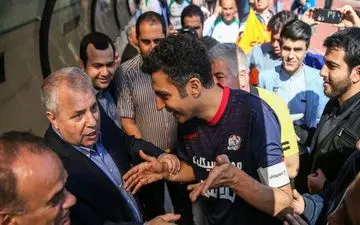 حمله بی سابقه علی پروین به برنامه ۹۰ و عادل فردوسی پور !