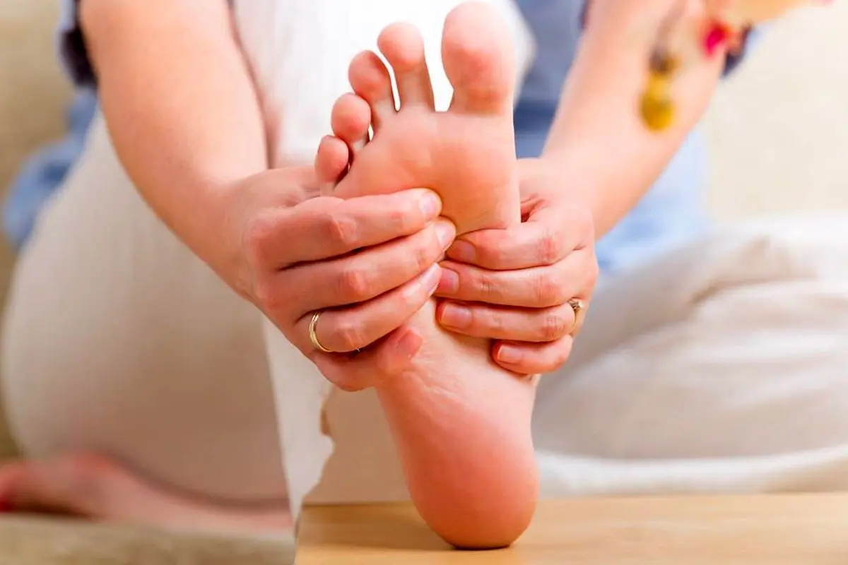 روش چینی‌ها برای دفع سموم بدن از طریق پا در نیم ساعت + آموزش