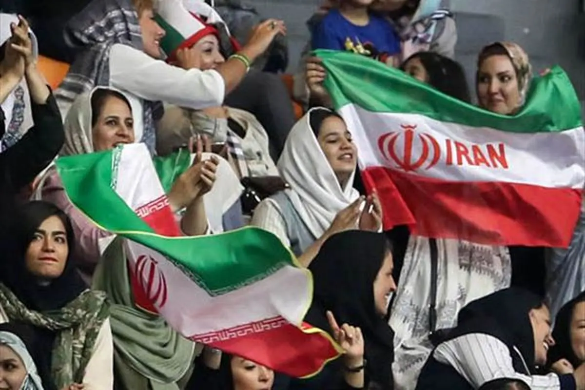 پوشش دختران ایرانی در دیدار ایران و بلژیک + عکس