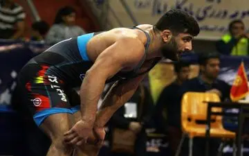 بازگشت علیرضا کریمی و صدرنشینی سهند ارس در لیگ برتر کشتی آزاد