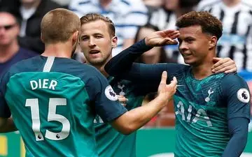 ۵ بازیکن تاتنهام بازی با بارسلونا را از دست دادند