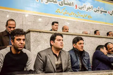 دیدار تیم‌های بانک گردشگری کرمانشاه با سایپا اصفهان در لیک دسته یک والیبال کشور