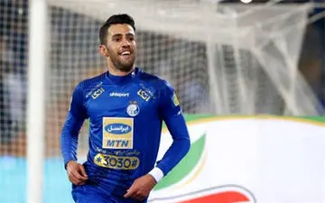 گل اول استقلال به نفت مسجد سلیمان (آرش رضاوند)
