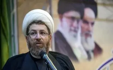 توزیع بسته های مهر تحصیلی به ارزش۶ میلیارد ریال در بین دانش آموزان مستعد کرمانشاه