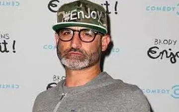 کمدین معروف آمریکایی خودکشی کرد