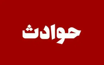  تصادف مینی‌بوس کارگران در زرندیه/ یک فوتی و ۱۵ مصدوم 