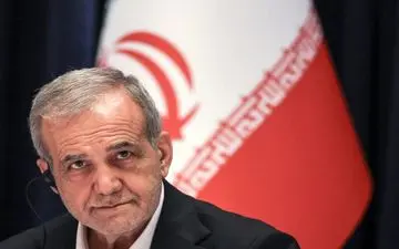 آغاز سخنرانی رئیس جمهور در مجلس

