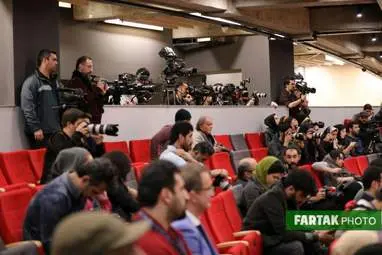 گزارش تصویری از کنفرانس خبری فیلم " آبادان ، ۱۱ ، ۶۰ " 