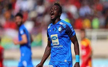 یک استقلالی بمب نقل‌وانتقالاتی سرخپوشان