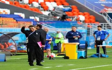 ساکت استعفا داد